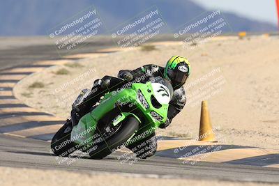 media/Nov-16-2025-Race Pace (Sun) [[8c5fa54630]]/Verified Riders/8-Turn 12 (120pm)/